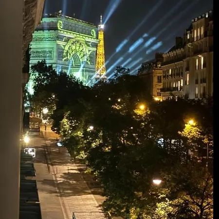 Wonderful Nearby Champs Elysees Apartment