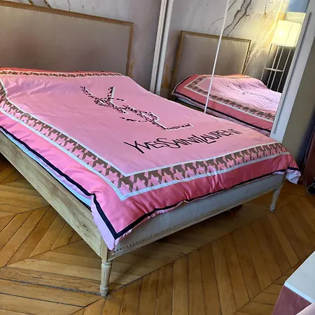 Apartamento Wonderful Nearby Champs Elysees París