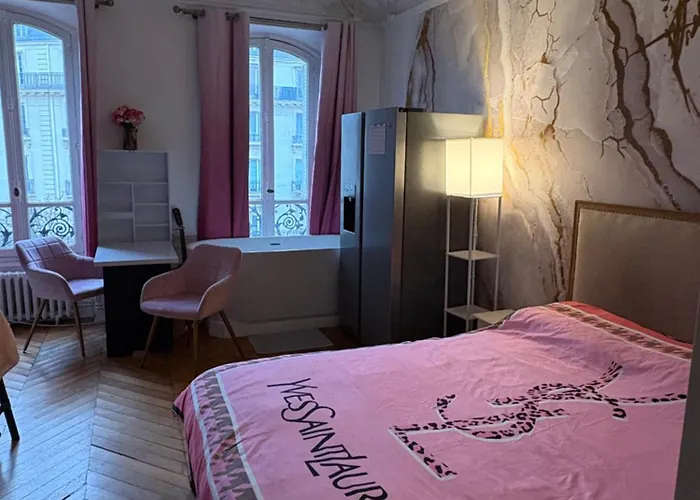 Wonderful Nearby Champs Elysees